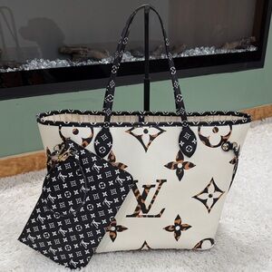 🧡🤍🖤LOUIS VUITTON Monogram Giant Jungle Neverfull MM Ivory